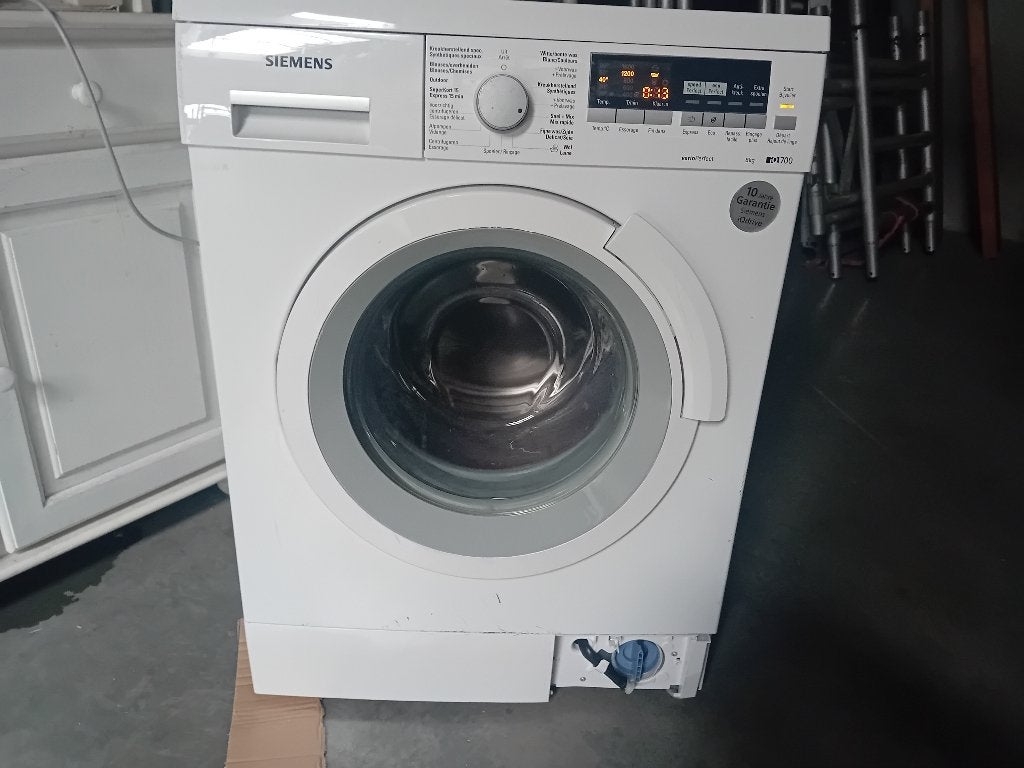Wasmachine, Ophalen, 1200 tot 1600 toeren, Zo goed als nieuw, 85 tot 90 cm