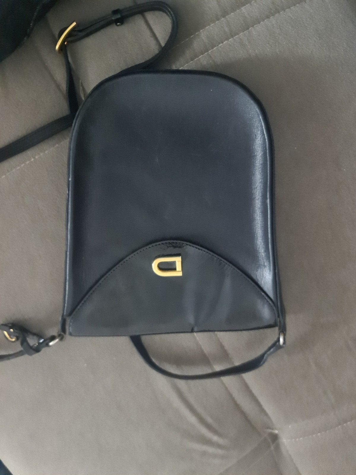 Delvaux, Ophalen of Verzenden