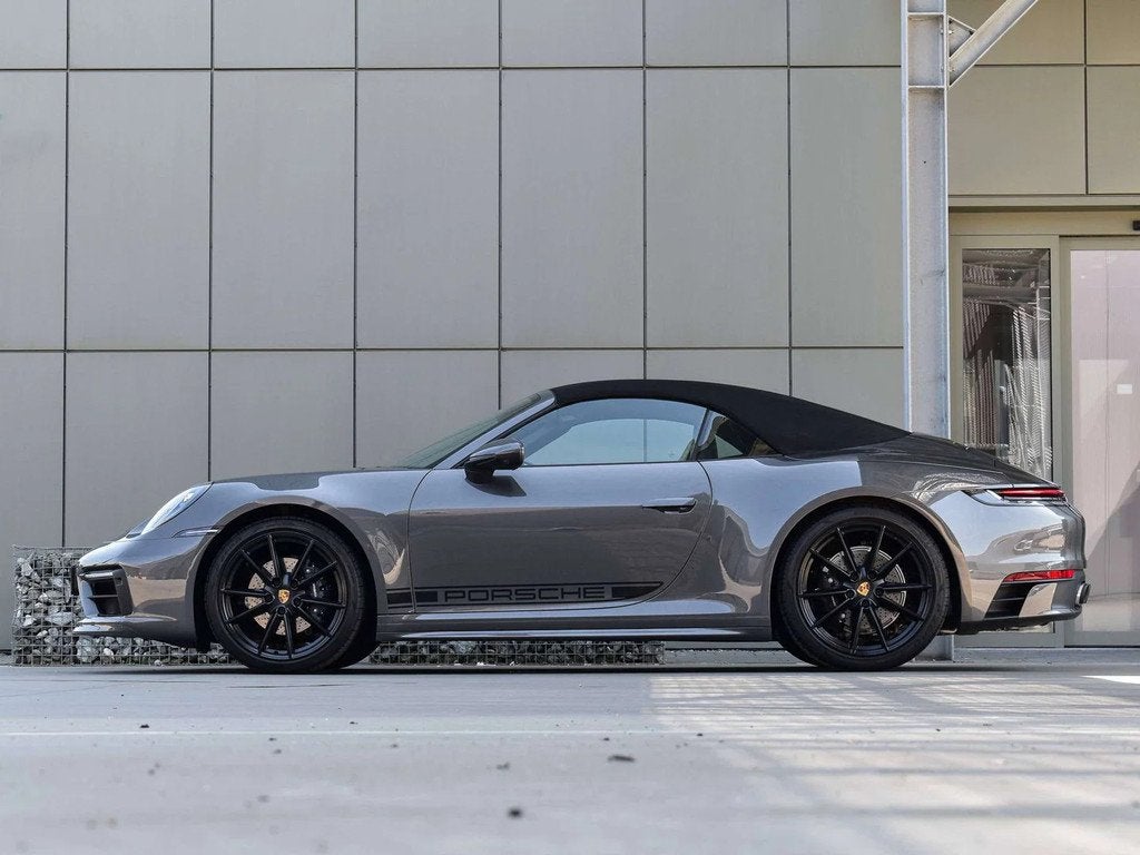 Porsche 992 Cabrio / SportDesign / LIKE NEW / Agate Grey / C, Automaat, 4 zetels, Gebruikt, Cabriolet