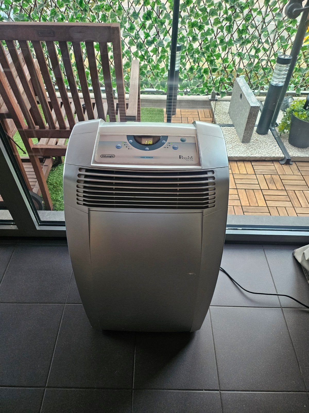 Delonchi pinguino pac c110, 60 à 100 m³, Refroidissement et Déshumidification, Classe énergétique A ou plus économe, Enlèvement