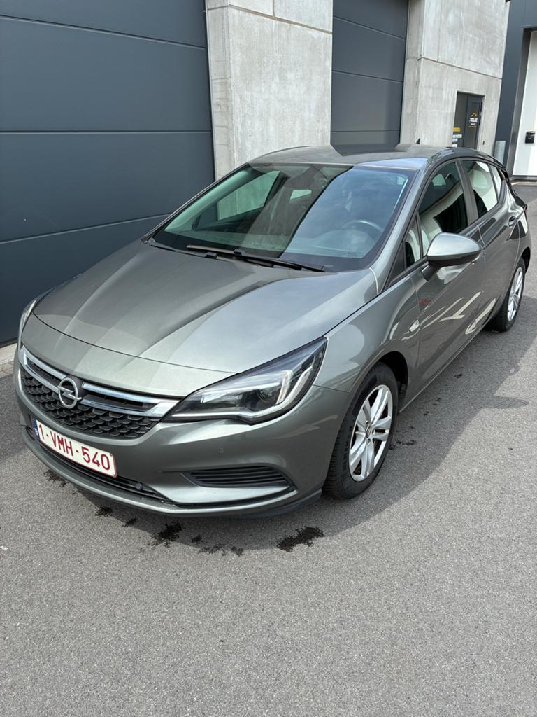 Opel Astra 1.0 Edition, Autos, Opel, Argent ou Gris, Achat, Euro 6, Boîte manuelle