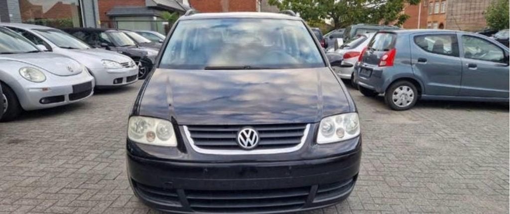 Volkswagen Touran – 1.6 Benzine Bj 2005 190000km 7 Plaatsen, Auto's, 75 kW, 4 cilinders, 1600 cc, Zwart