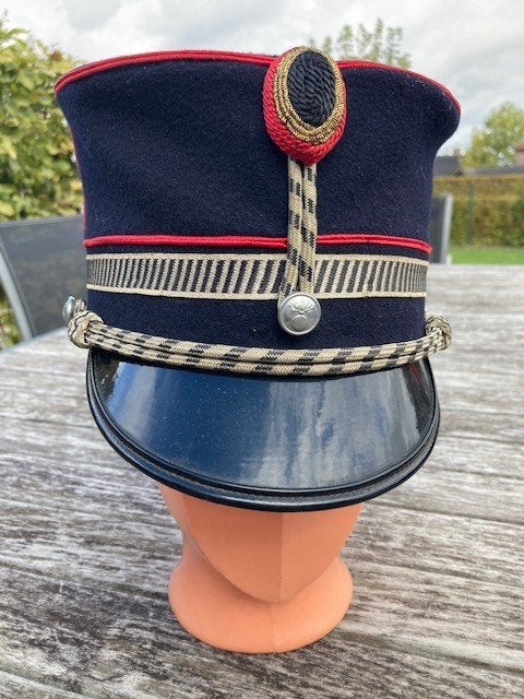 Gendarmerie de Pontus Kepie, Collections, Enlèvement ou Envoi, Gendarmerie, Casque ou Béret