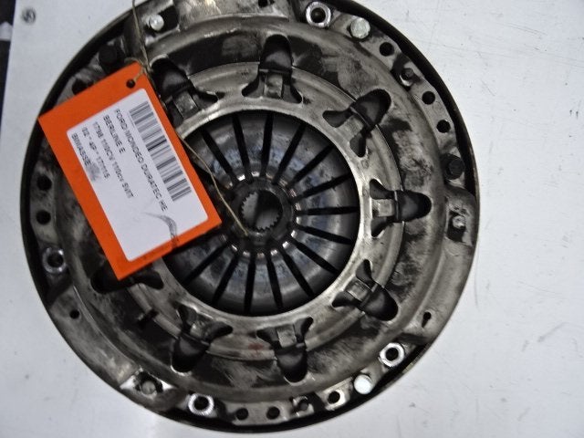 VLIEGWIEL DUBBELE MASSA Ford Mondeo III (01-2000/03-2007), Auto-onderdelen, Gebruikt, Henry-Ford-Straße  1
50735  Köln, DE, Ford-Werke GmbH