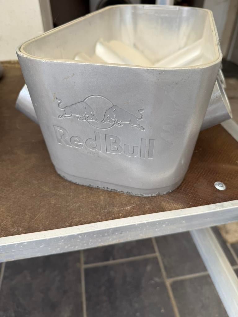 Ijsemmer van red bull, Verzamelen, Merken en Reclamevoorwerpen, Ophalen, Zo goed als nieuw