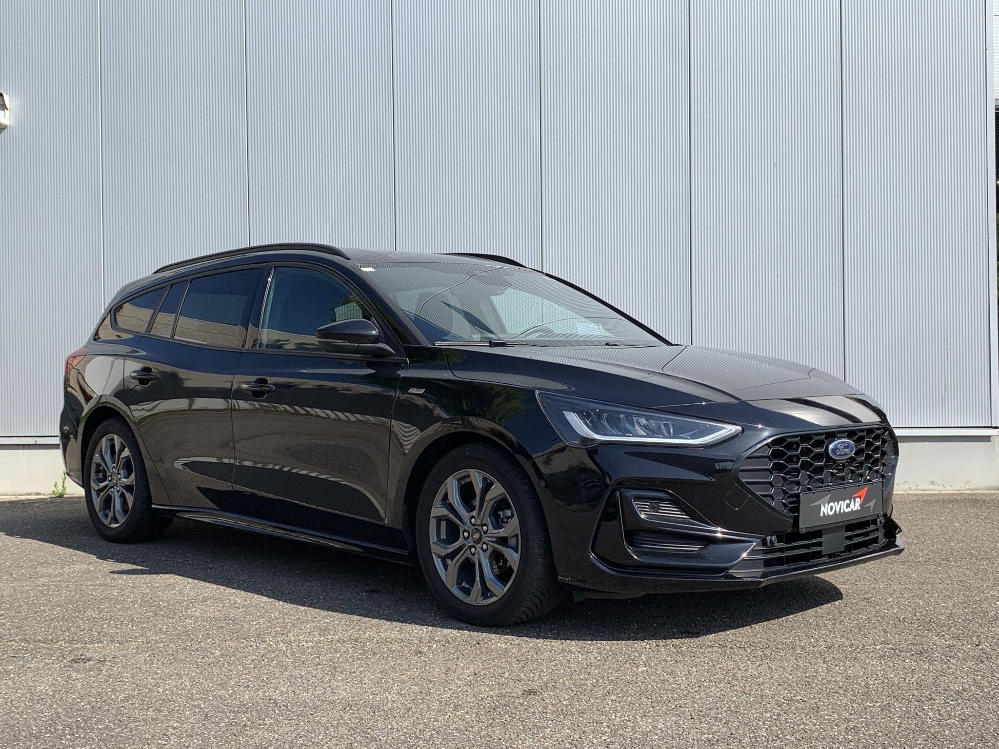 Ford Focus Clipper 1.0 EcoBoost 92kW ST-Line - DOS 8990, Auto's, Stof, Gebruikt, Zwart, Bedrijf