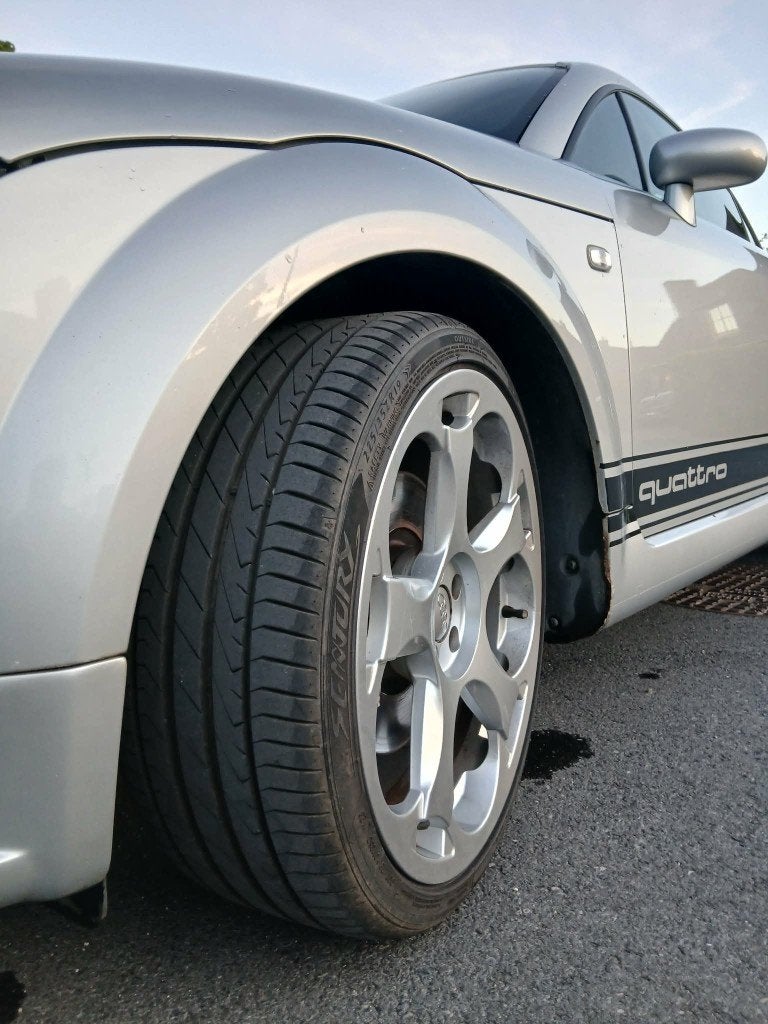 Audi tt quattro, très bon état..., Autos, Audi, Cuir, Argent ou Gris, Achat, Entreprise