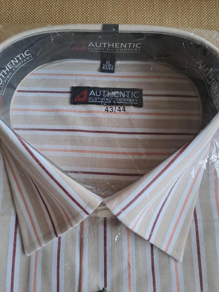 Gestreept overhemd met lange mouwen maat 43-44, Kleding | Heren, Overhemden, Ophalen, Nieuw, Overige kleuren, Halswijdte 43/44 (XL)