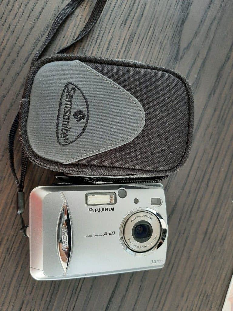 Fujifilm Finepix A303, Audio, Tv en Foto, Fotocamera's Digitaal, Ophalen, Fujifilm
