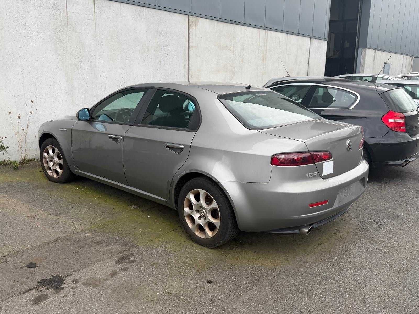 Voiture voyageurs Alfa Romeo 159 2010, Autos, Achat, Entreprise, Autre carrosserie, LPG