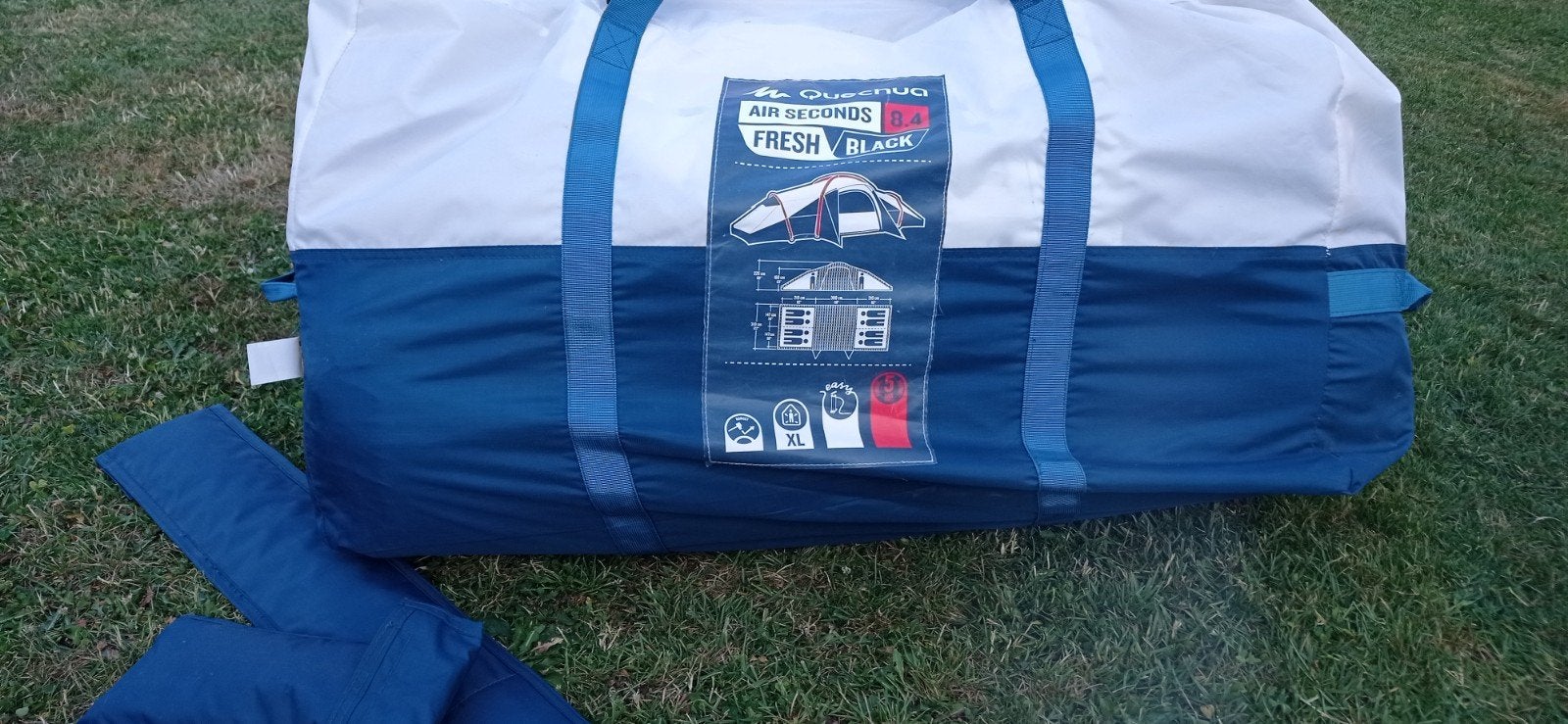 Quechua Air Seconds Fresh & Black 8.4 opblaastent (4 slaappl, Caravans en Kamperen, Tenten, Ophalen