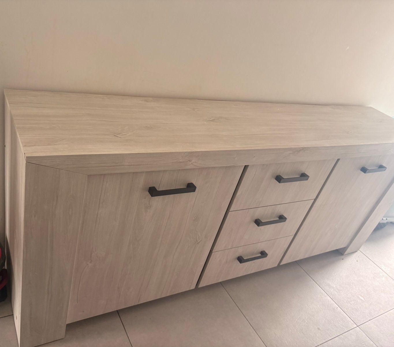 Meuble de rangement moderne à vendre – Excellent état 2m20, Enlèvement, Comme neuf