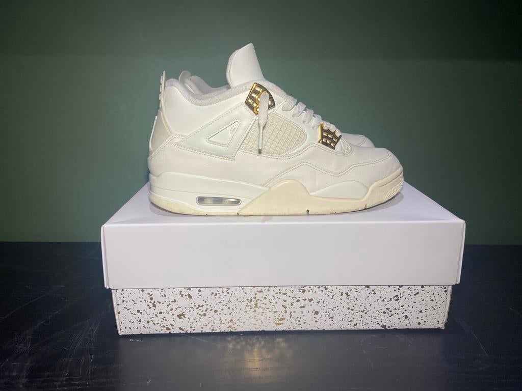 Jordan 4 metallic gold, Enlèvement, Comme neuf