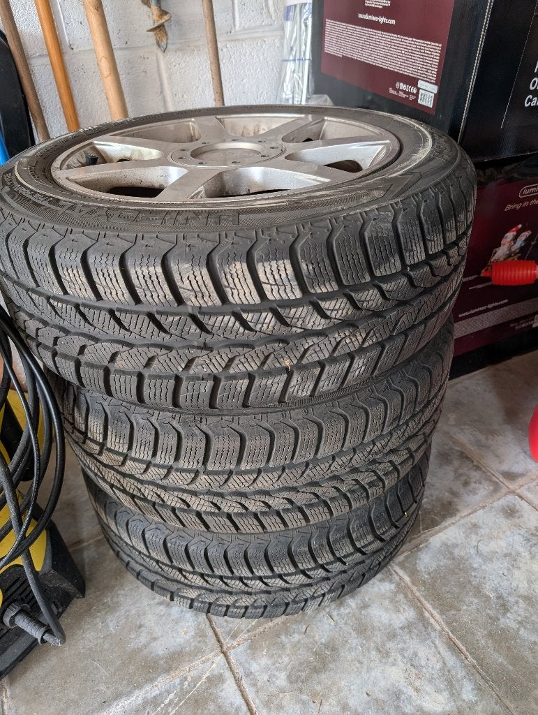 Kit hiver 205/55R16 91H, Autos : Pièces & Accessoires, Pneus et Jantes, Pneus hiver, 16 pouces, Véhicule de tourisme