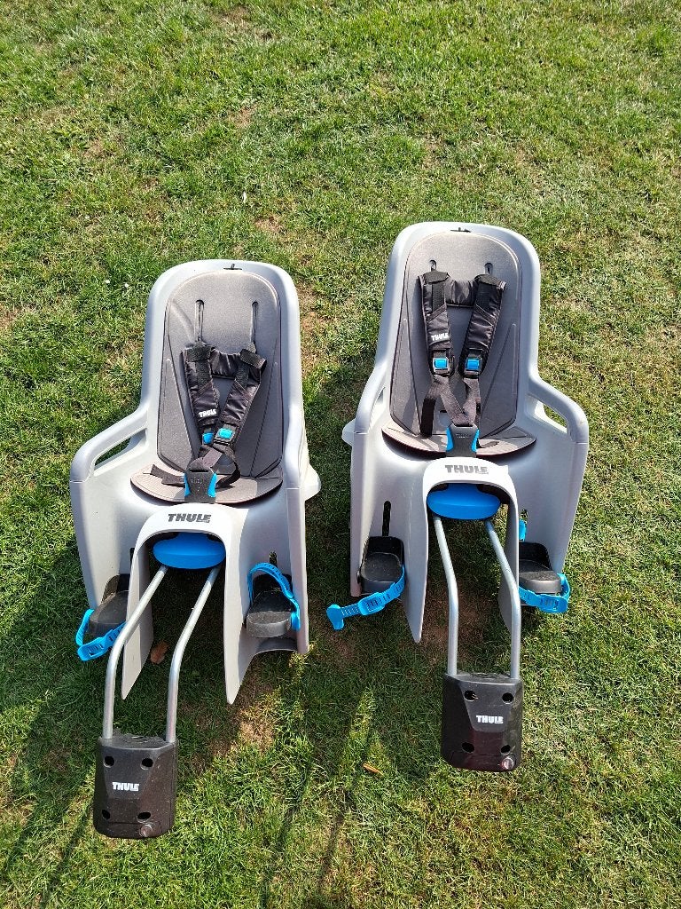 Fietsstoel, Repose-pieds, Enlèvement, Utilisé, Thule / Chariot