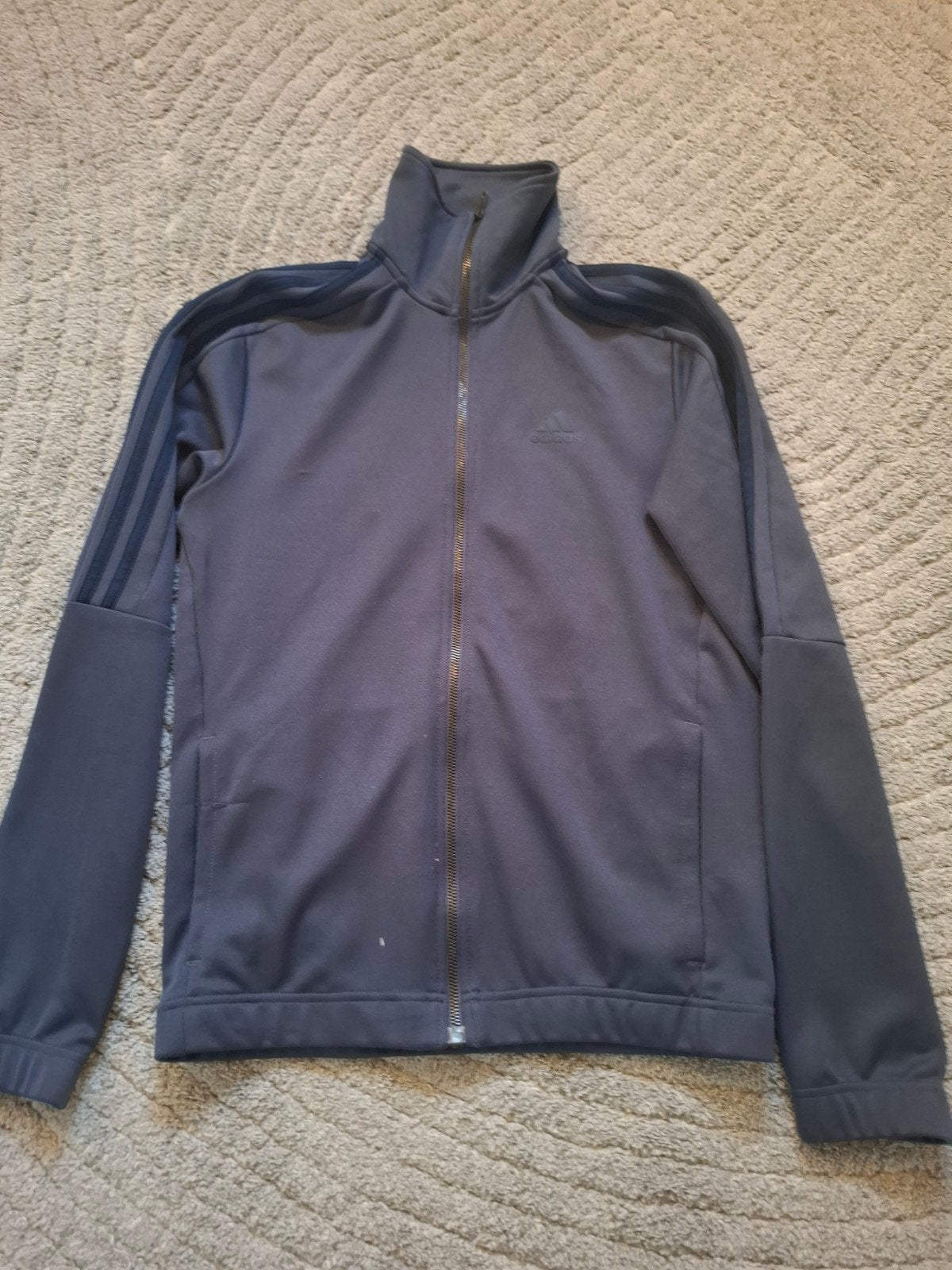 vest van het merk adidas, Ophalen of Verzenden, Zo goed als nieuw, Adidas, Maat 48/50 (M)
