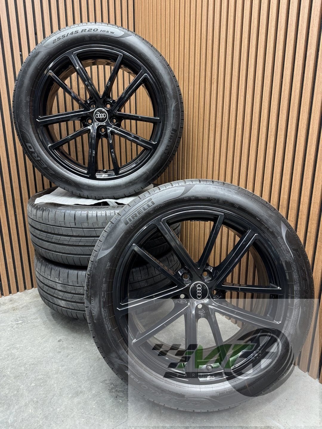 20" Audi Q5 SQ5 Sportback ehybride 5-DUBB-SPK BTW OEM, Gebruikt, 255 mm, - Audi AG, - Auto-Union-Str. 1 85057 Ingolstadt Deutschland