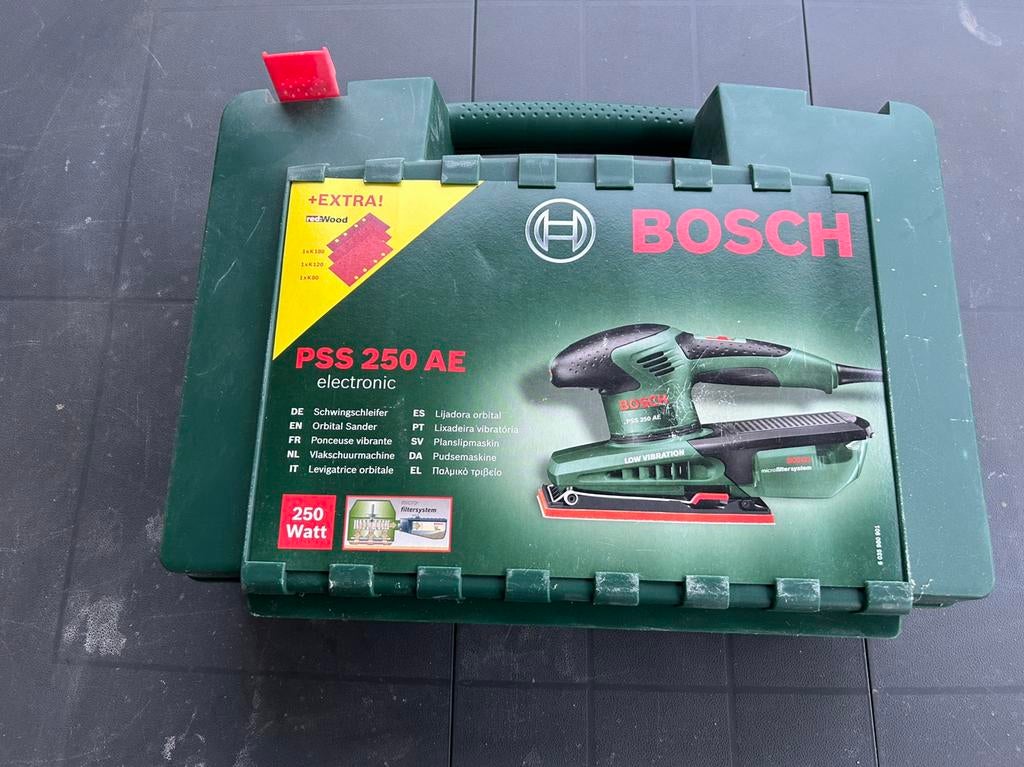 Ponceuse vibrante Bosch PSS 250 AE – 250W – très bon état, Enlèvement, Utilisé, Moins de 600 watts, Ponceuse à bande