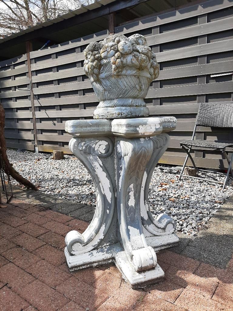 Tuinbeeld  -  Korf met tuinoogst  (met of zonder)  Sokkel, Tuin en Terras, Ophalen, Gebruikt, Overige typen