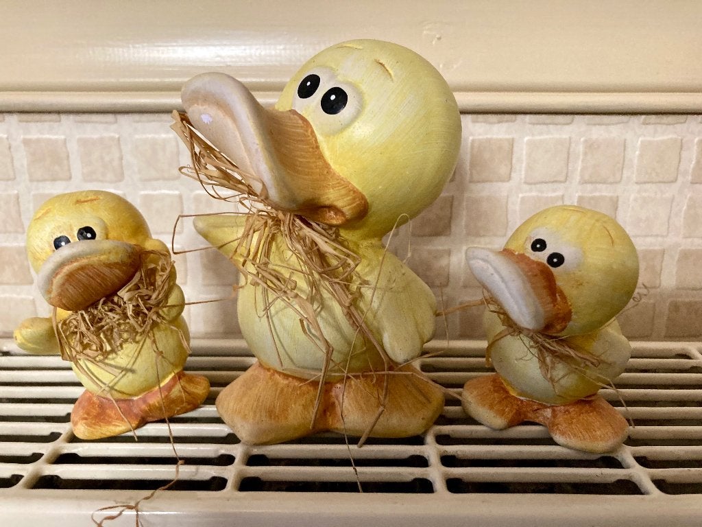 Moeder eend met 2 kleintjes, Verzamelen, Ophalen of Verzenden, Zo goed als nieuw, Dier