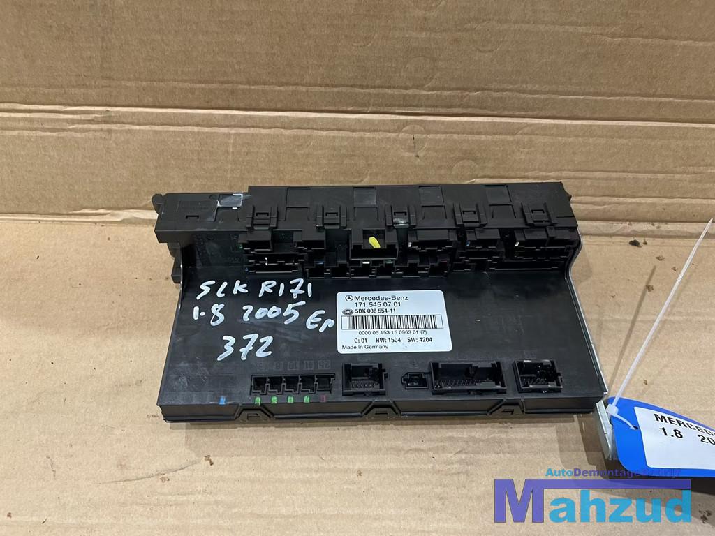 MERCEDES SLK R171 comfort sam module 2005-2011 1715450701, Gebruikt, Mercedes-Benz AG, Mercedes-Benz, Mercedesstrasse 120
70372  Stuttgart, DE