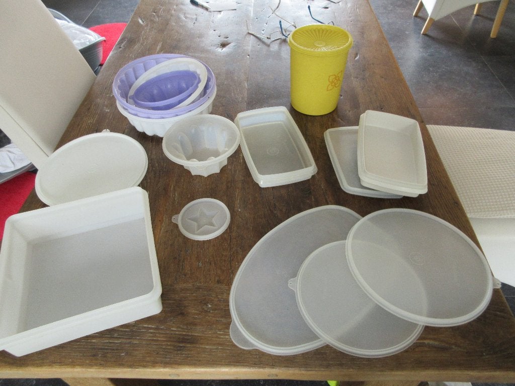 TUPPERWARE différentes pièces diverses, Maison & Meubles, Enlèvement