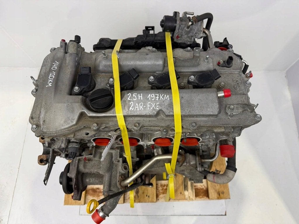 Moteur 2ARFXE Nu TOYOTA RAV, Envoi, Utilisé, Skoda