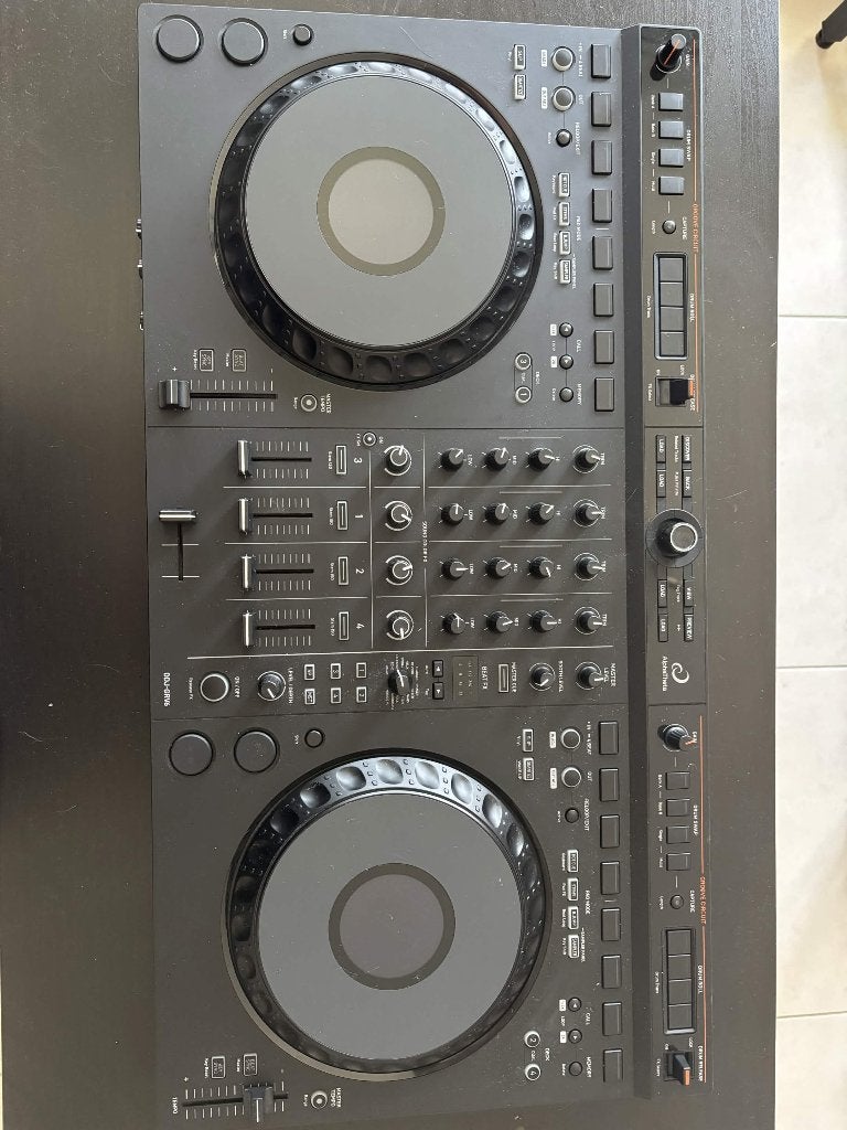 AlphaTheta DDJ-GRV6 – État neuf – Très peu utilisée, Musique & Instruments, Enlèvement ou Envoi, Comme neuf, Platine, Pioneer