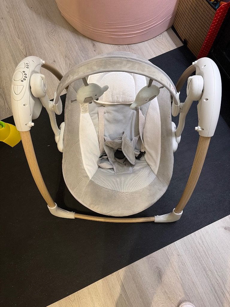 Babyschommel, Kinderen en Baby's, Wipstoeltjes, Gebruikt, Schommelstoel, Met gordel(s) of riempje(s), Ophalen
