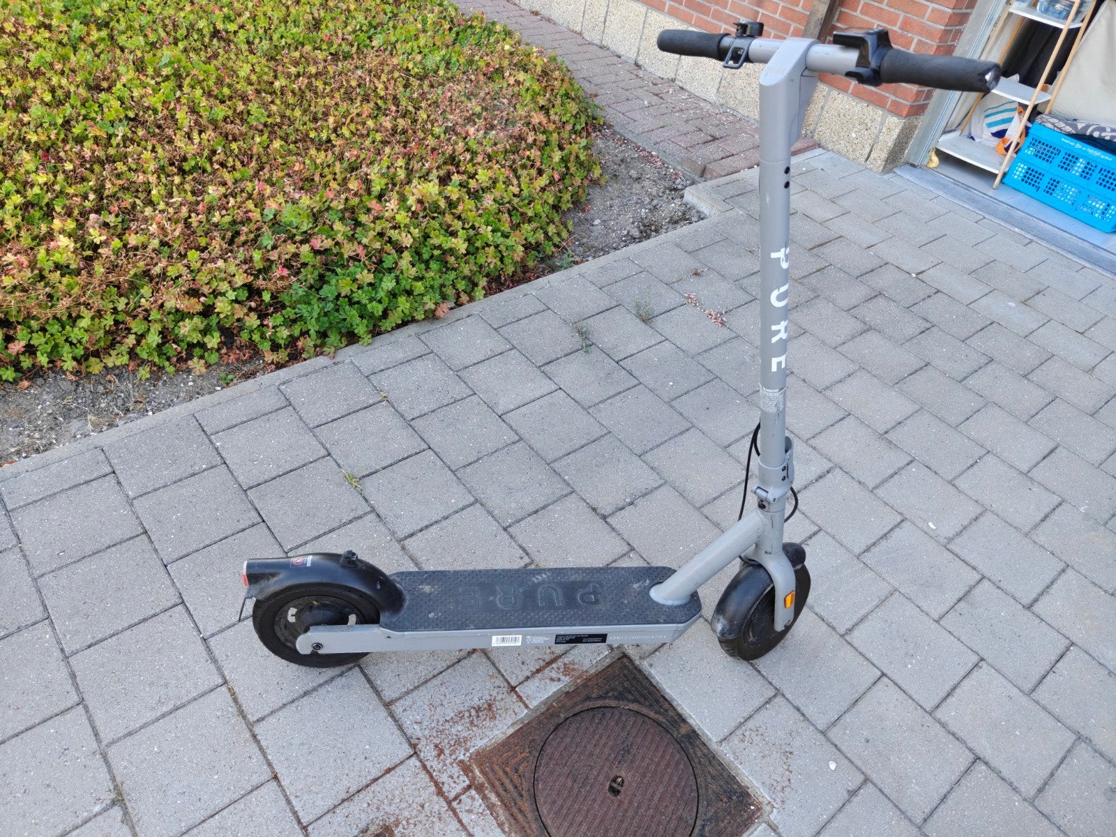pure 3 (eu gemaakt wettelijke staat 25kmph), Fietsen en Brommers, Steps, Ophalen