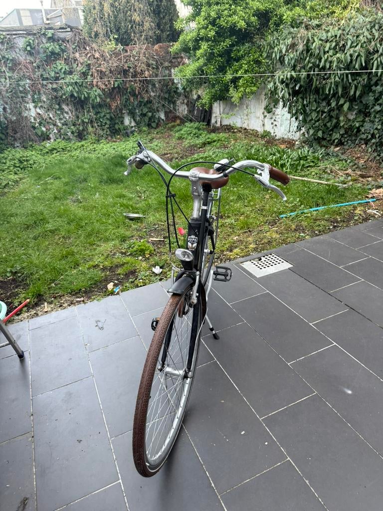 Fiets, Fietsen en Brommers, Fietsen | Dames | Damesfietsen, Zo goed als nieuw, Ophalen of Verzenden