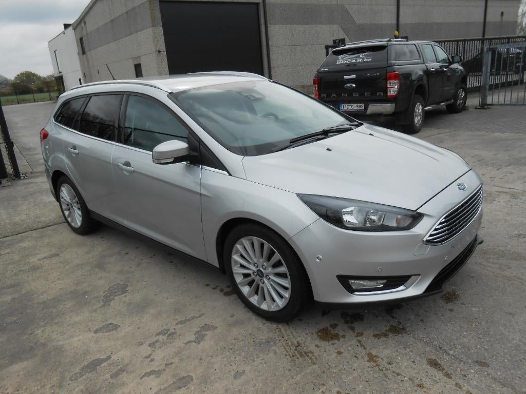 Ford Focus break Titanium 48000km! + opties!, Auto's, Stof, 110 g/km, 5 deurs, 3 cilinders