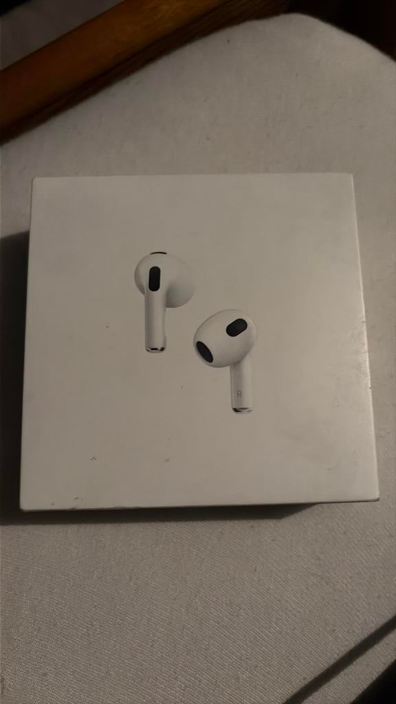 Airpods (3rd generation), Ophalen, Zo goed als nieuw