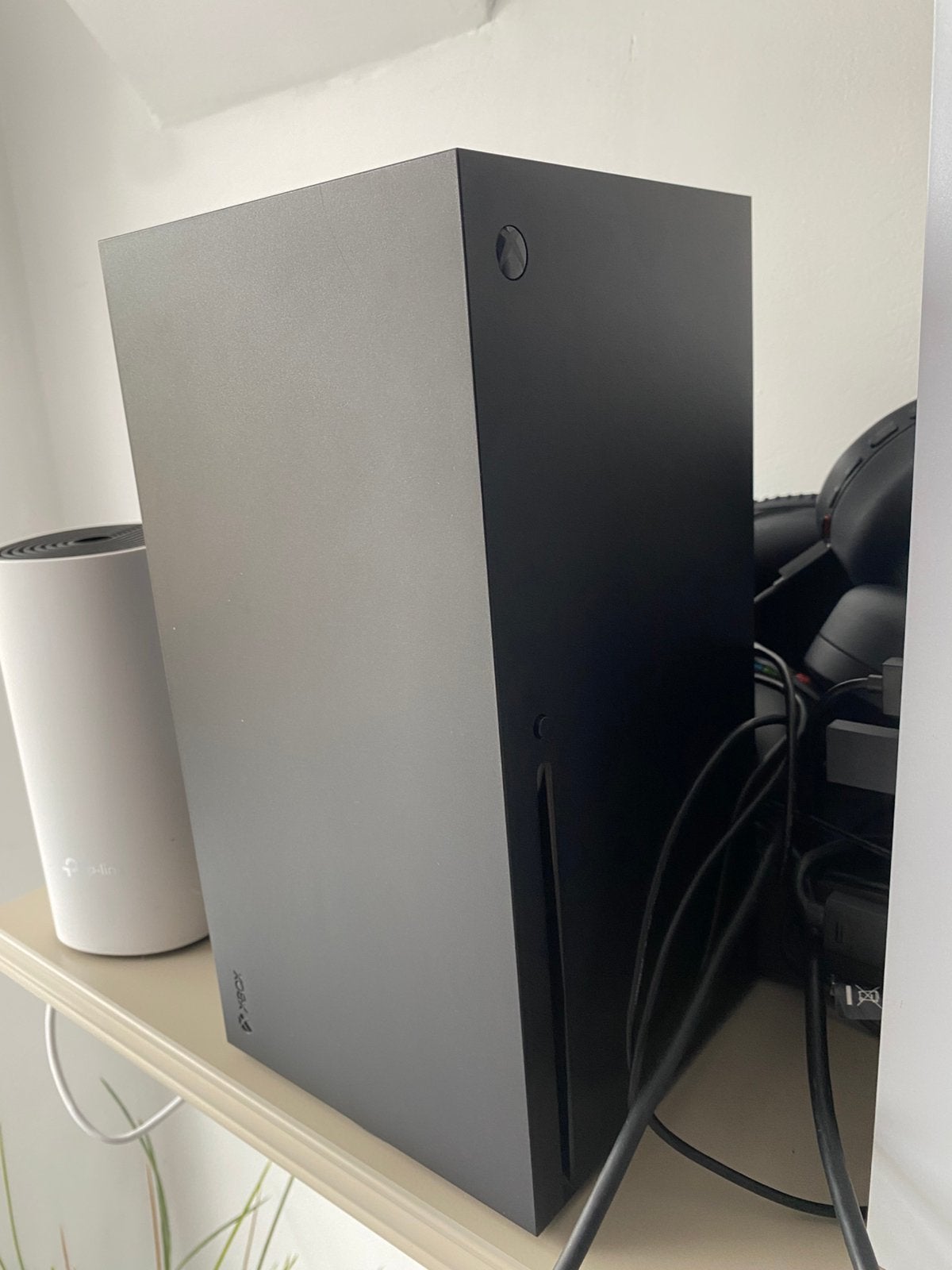 Xbox serie x etat neuf!! Presque pas utilisee, Games en Spelcomputers, Spelcomputers | Xbox Series X en S, Ophalen, Zo goed als nieuw