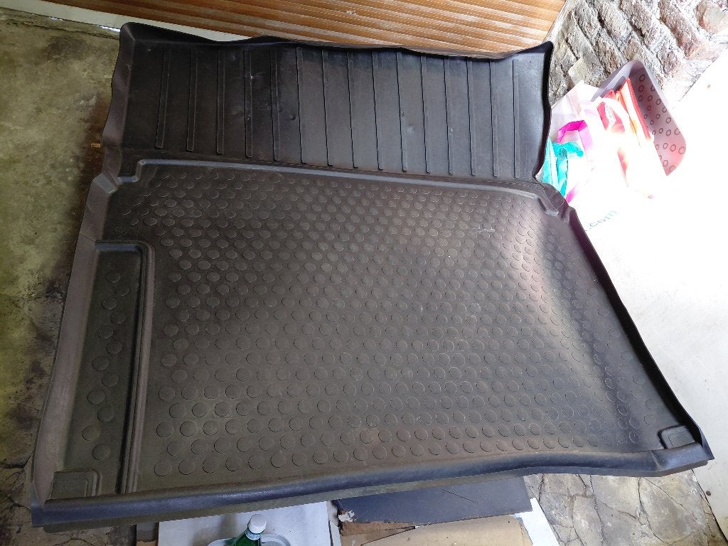 Tapis de coffre peugeot partner, citroen berlingo, Enlèvement, Utilisé