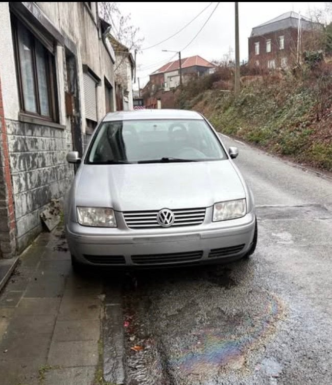 Capot vw bora, Enlèvement, Volkswagen