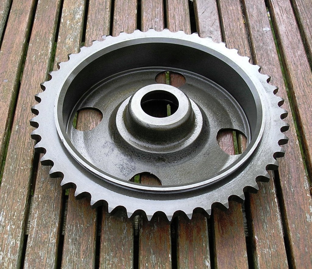 Triumph achtertandwiel/remtrommel., Ophalen of Verzenden, Nieuw