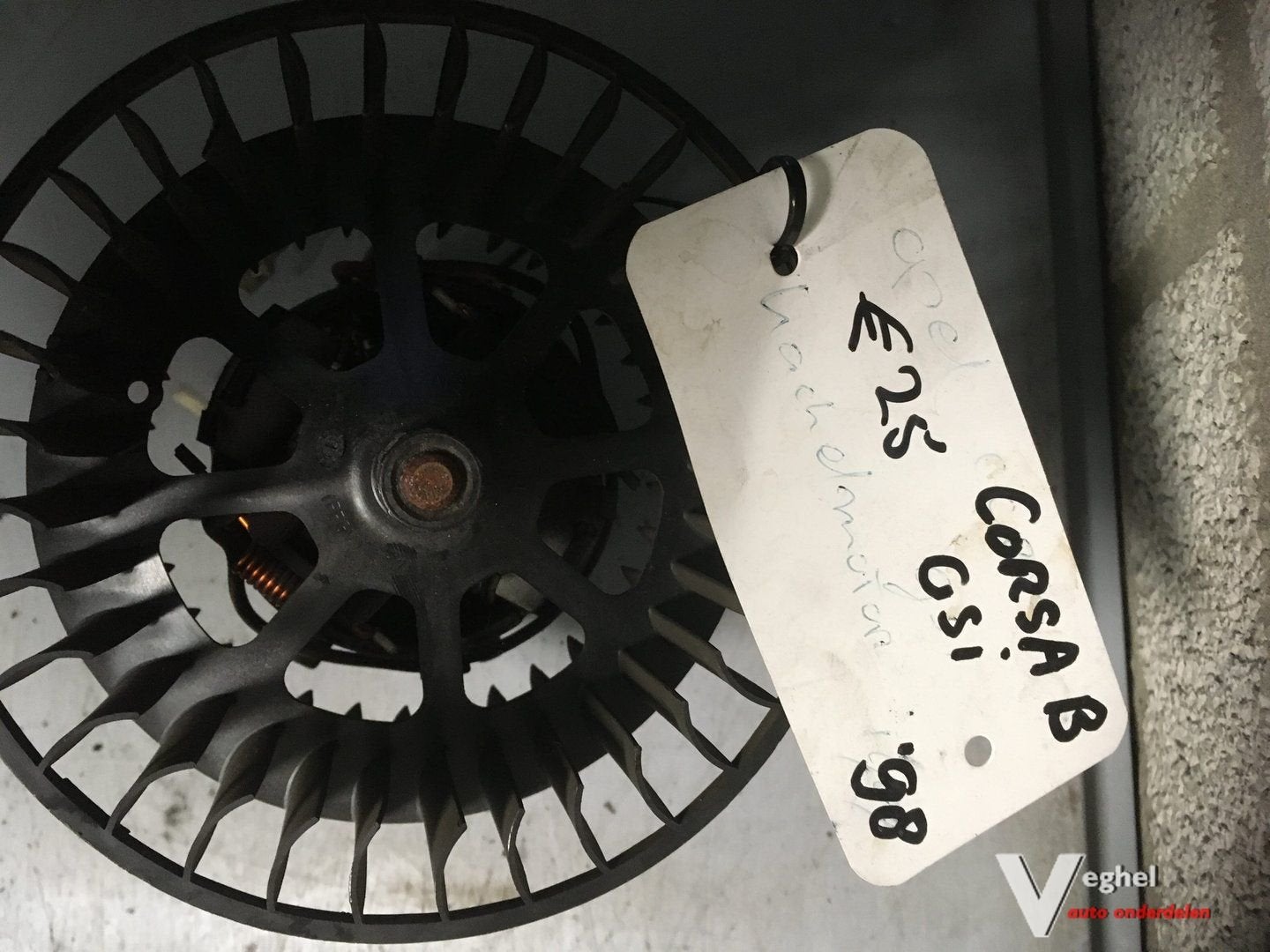 Opel corsa B GSI bwjr1998 Kachelmotor, Gebruikt, -, -, Ophalen of Verzenden