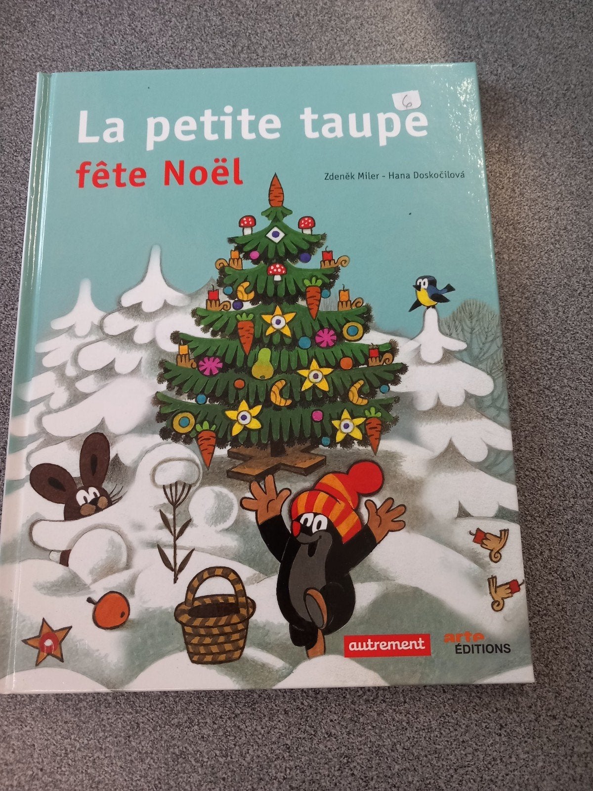 la petite taupe fête Noël, Livres, Neuf, Garçon ou Fille, Enlèvement ou Envoi, Fiction général