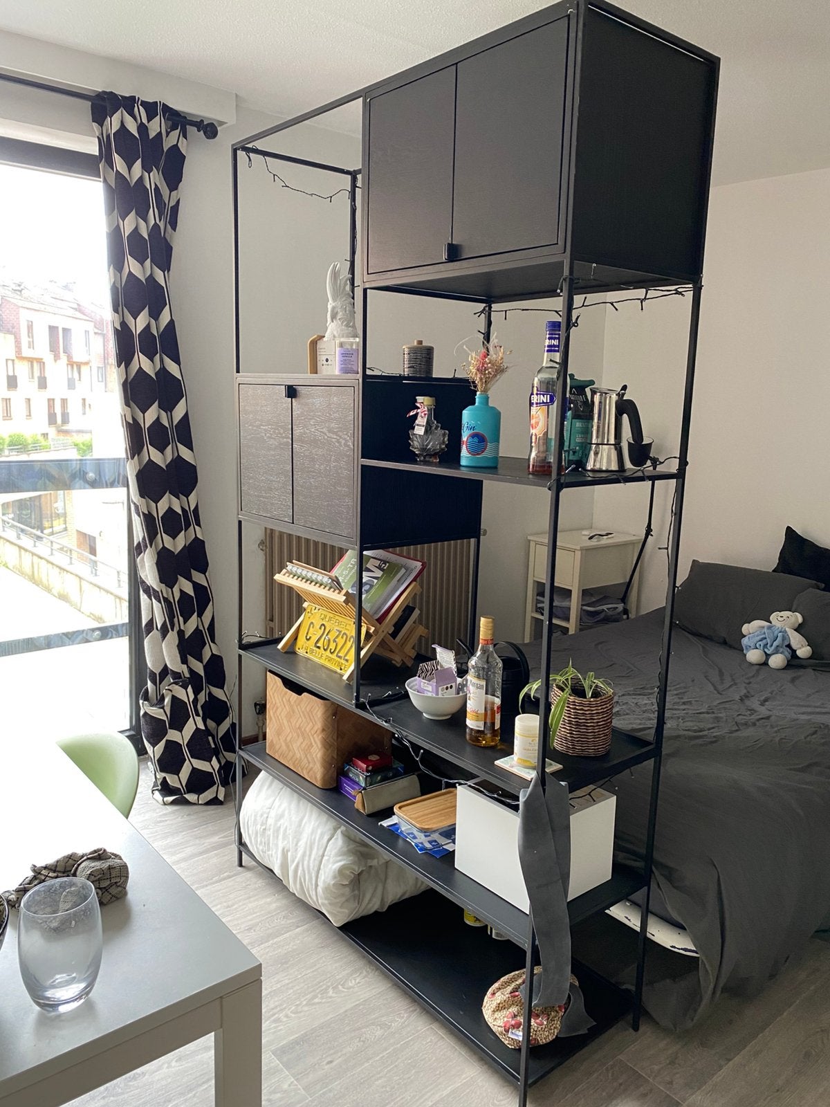 Étagère noire design, Enlèvement, Comme neuf