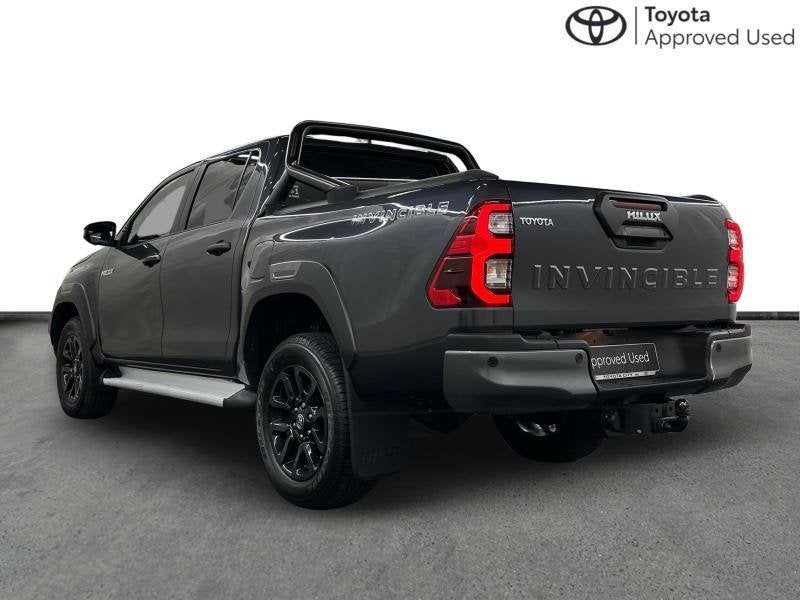 Toyota Hilux Invincible/Tow&Bull Bar/Cover, Autos, Achat, Euro 6, Autres couleurs, 5 portes
