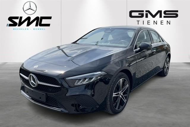 Mercedes-Benz A-250e berline, Auto's, Automaat, 4 deurs, Stof, Gebruikt