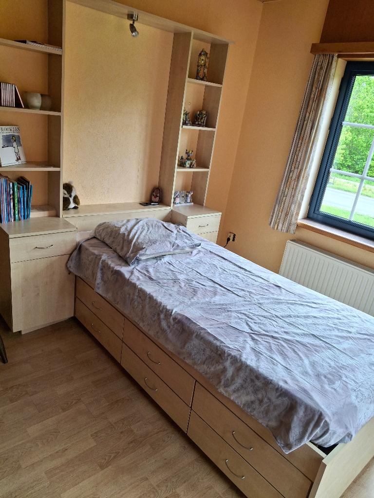 bed 1 persoons + zijkasten nachtkastjes, Ophalen, 90 cm, Eenpersoons, Bruin
