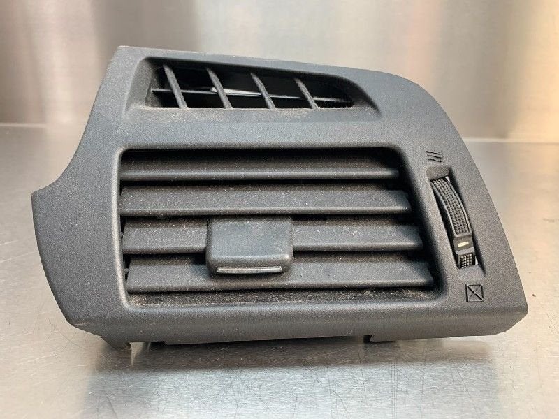 DASHBOARD LUCHTROOSTER Toyota Verso (|556600F020|), Gebruikt, Toyota