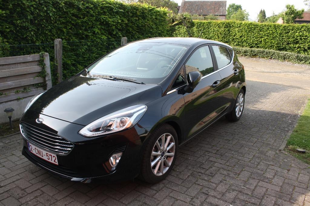 Ford fiesta 1.0 benzine automaat 2020., Stof, 5 zetels, 5 deurs, Particulier