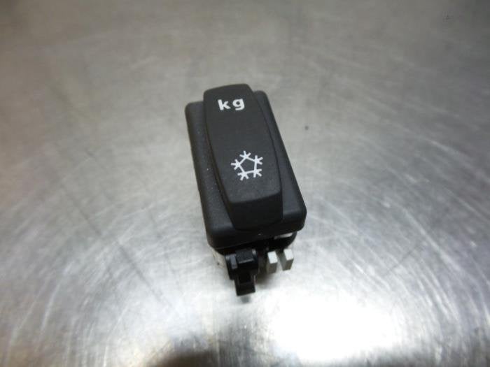 Schakelaar van een Renault Master (Master 2 98-), Gebruikt, -, Renault, -
