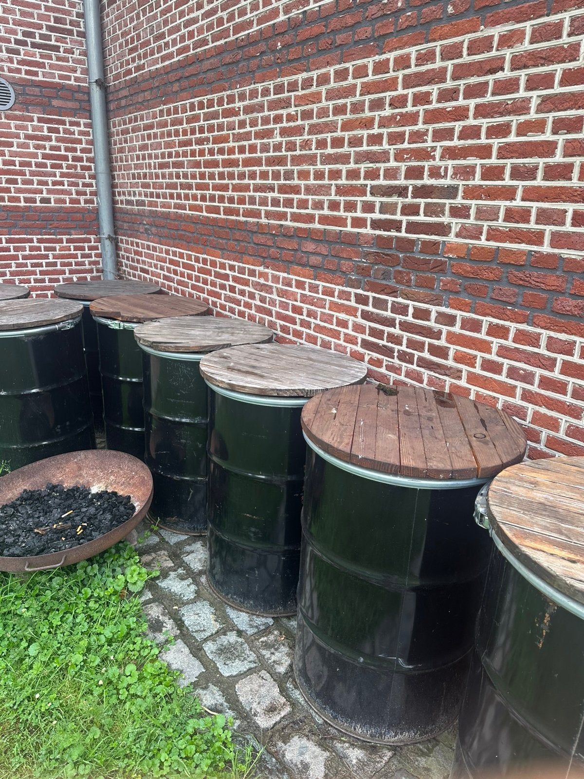 Staantafel ton, Ophalen, Gebruikt