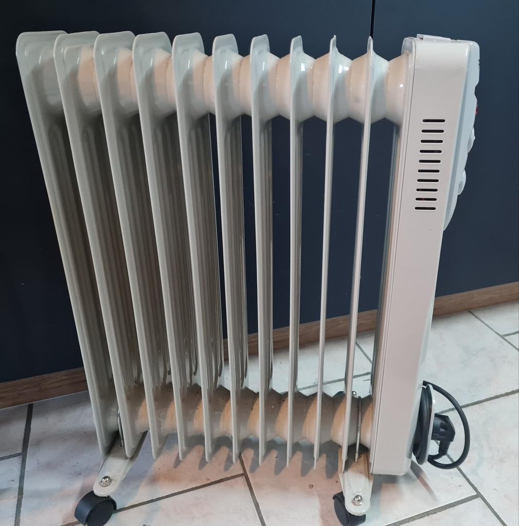 Radiateur bain d'huile, chauffage d'appoint, Profile, Bricolage & Construction, Chauffage & Radiateurs, Enlèvement, Radiateur