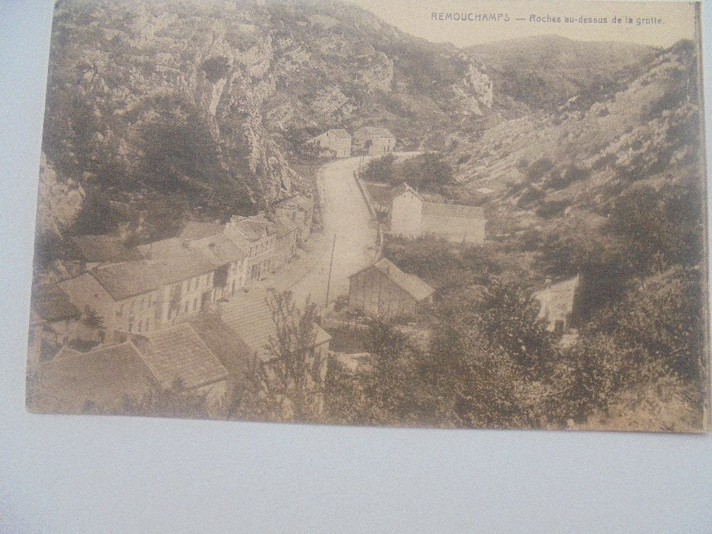 remouchamps- roches au-dessus de la grotte, Envoi, 1920 à 1940, Affranchie, Liège