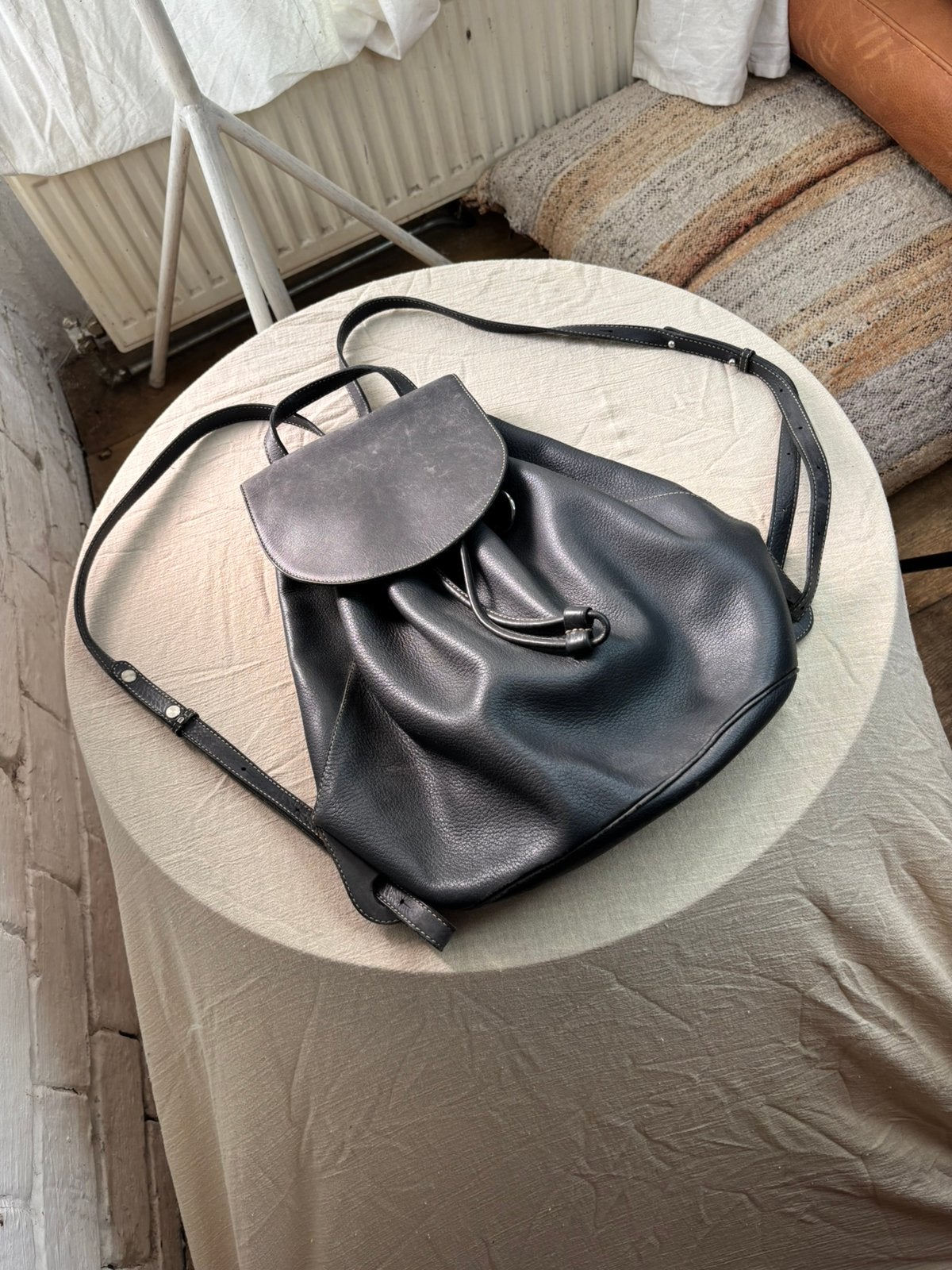 Sac à dos en cuir Delvaux Le Pin rare — Noir (Vintage), Enlèvement ou Envoi, Comme neuf, Noir